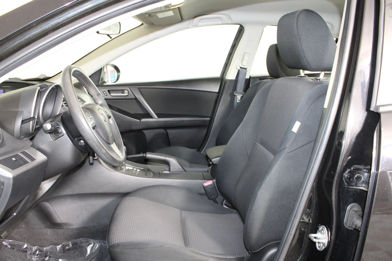 Used 2013 Black Mazda i Sport image 9