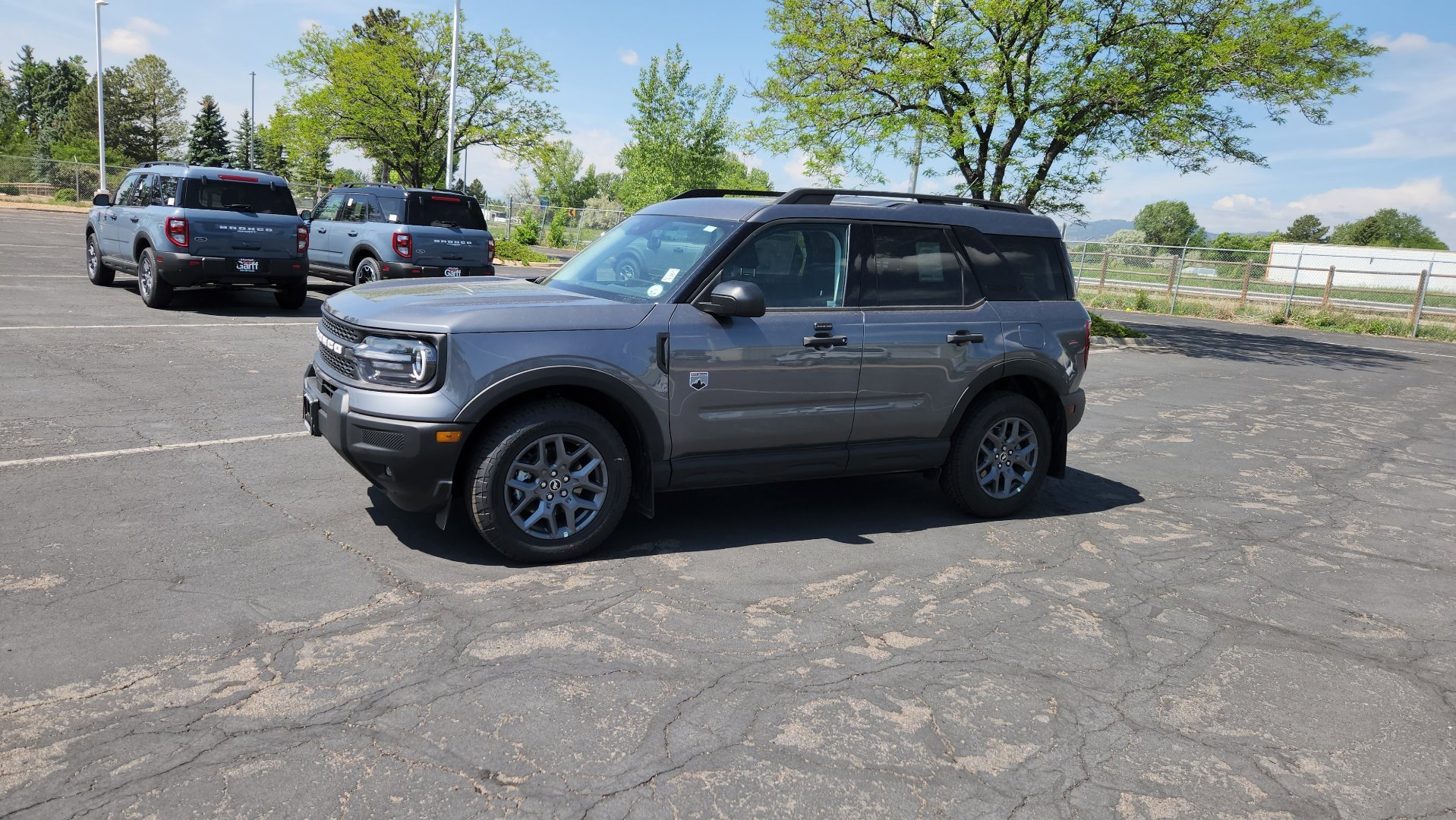 New 2026 Carbonized Gray Metallic Ford Big Bend image 4