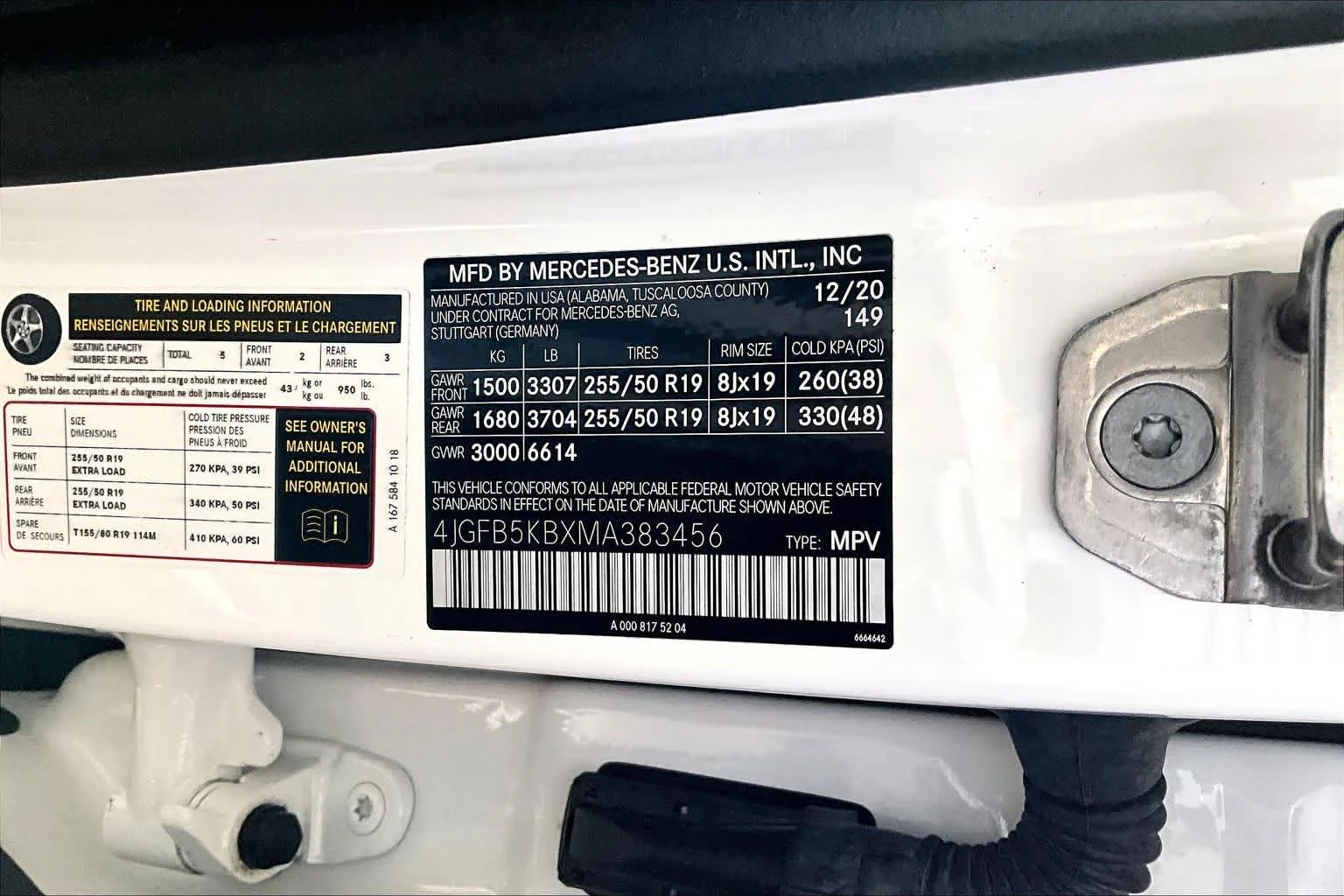 Used 2021 Polar White Mercedes-Benz GLE 450 image 34