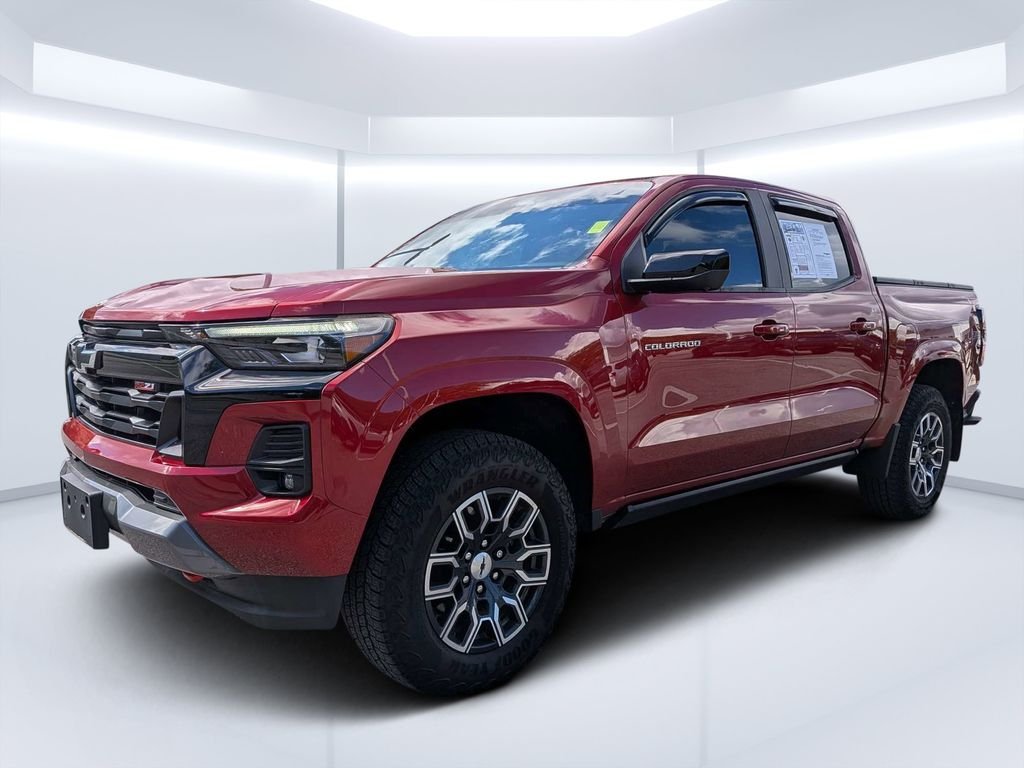 Used 2024 Red Chevrolet Z71 image 6