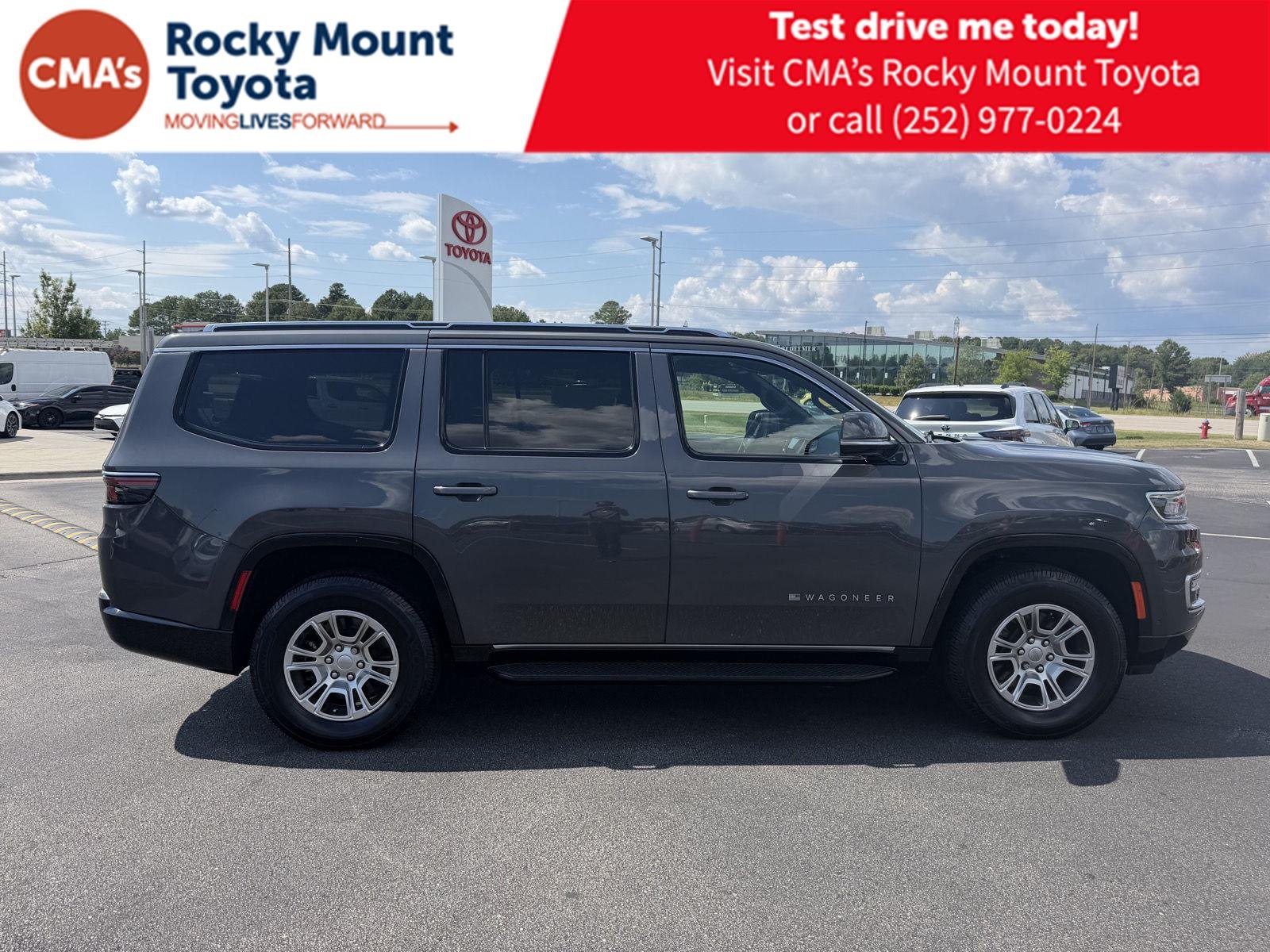 Used 2022 Baltic Gray Metallic Clearcoat Jeep Series I image 4
