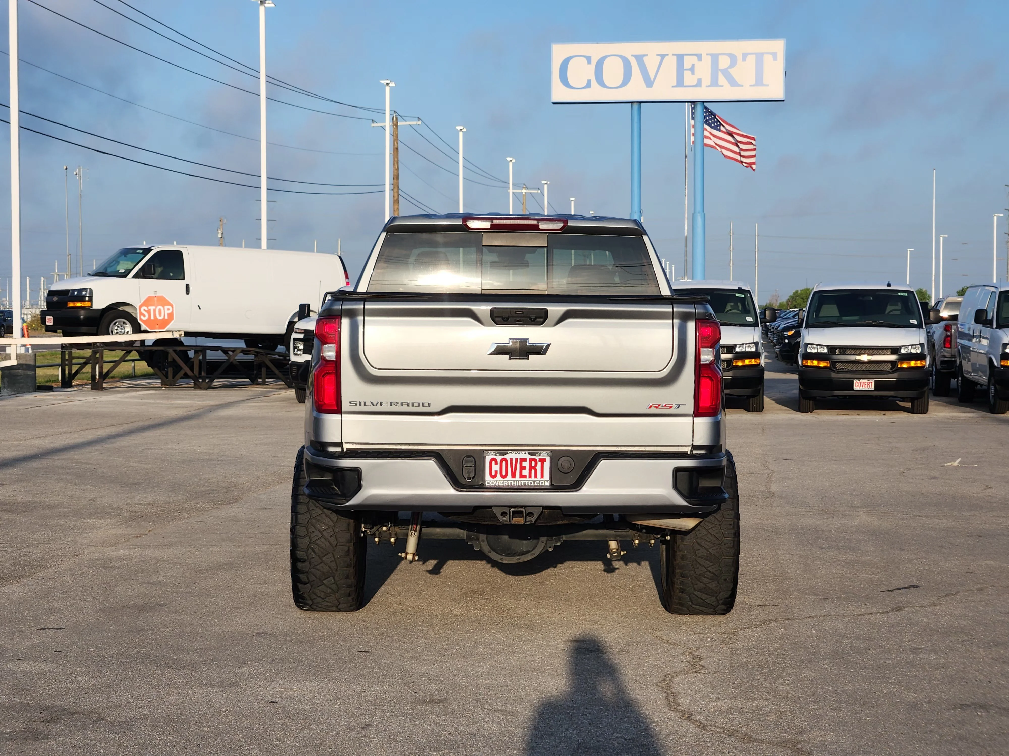 Used 2025 Sterling Gray Metallic Chevrolet RST image 6