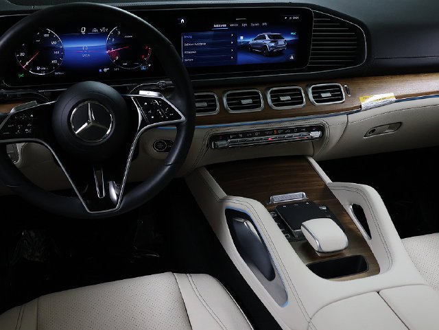 Certified Used 2026 Polar White Mercedes-Benz GLE 350 image 16