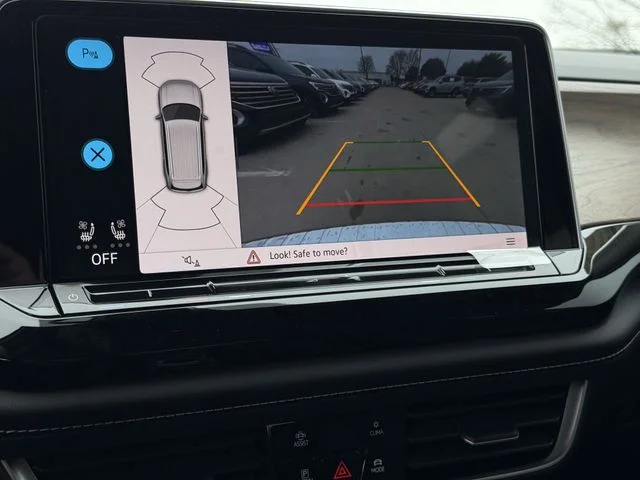 New 2026 Black Volkswagen 2.0T SE w/Technology image 16