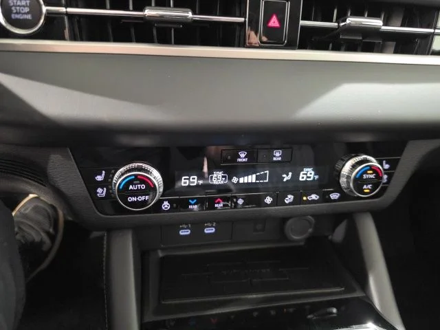 New 2026 Black Mitsubishi SEL S-AWC image 14