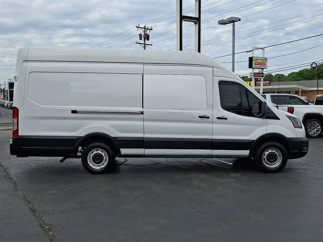 Used 2021 White Ford Base image 8