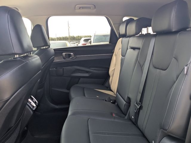 2026 Kia Sorento S - Photo 13