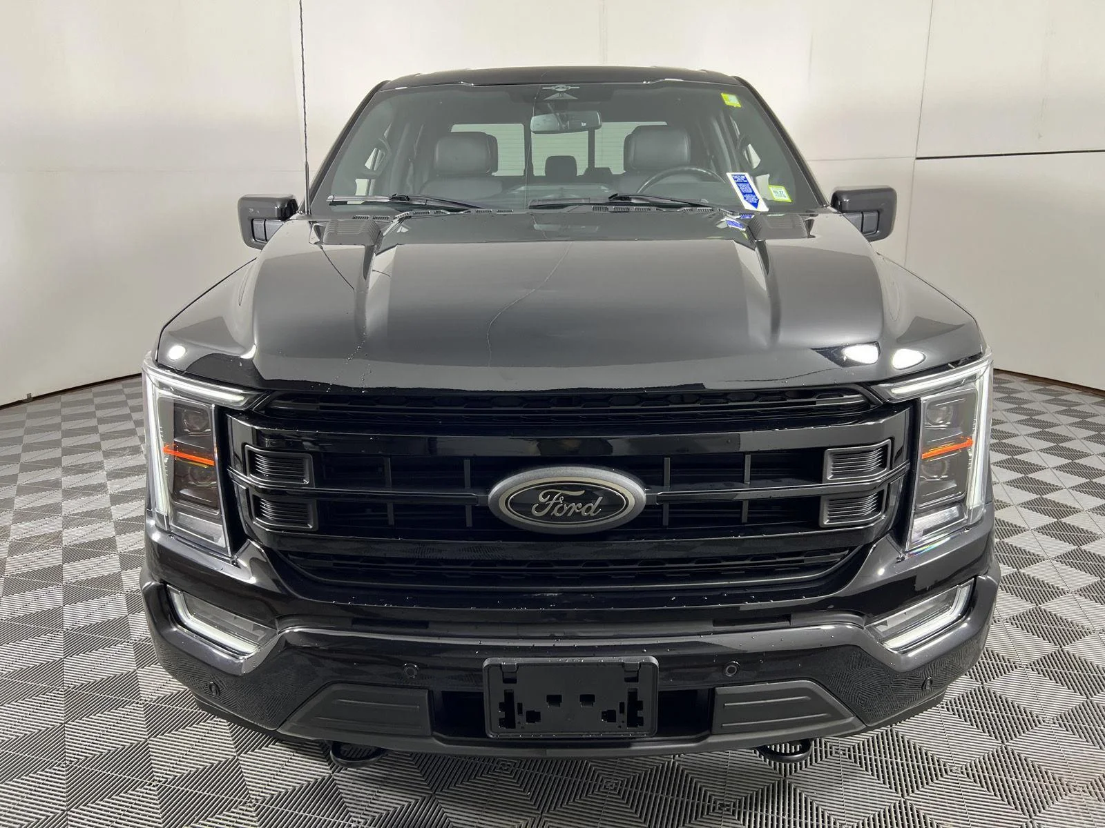 Used 2023 Agate Black Ford LARIAT image 5