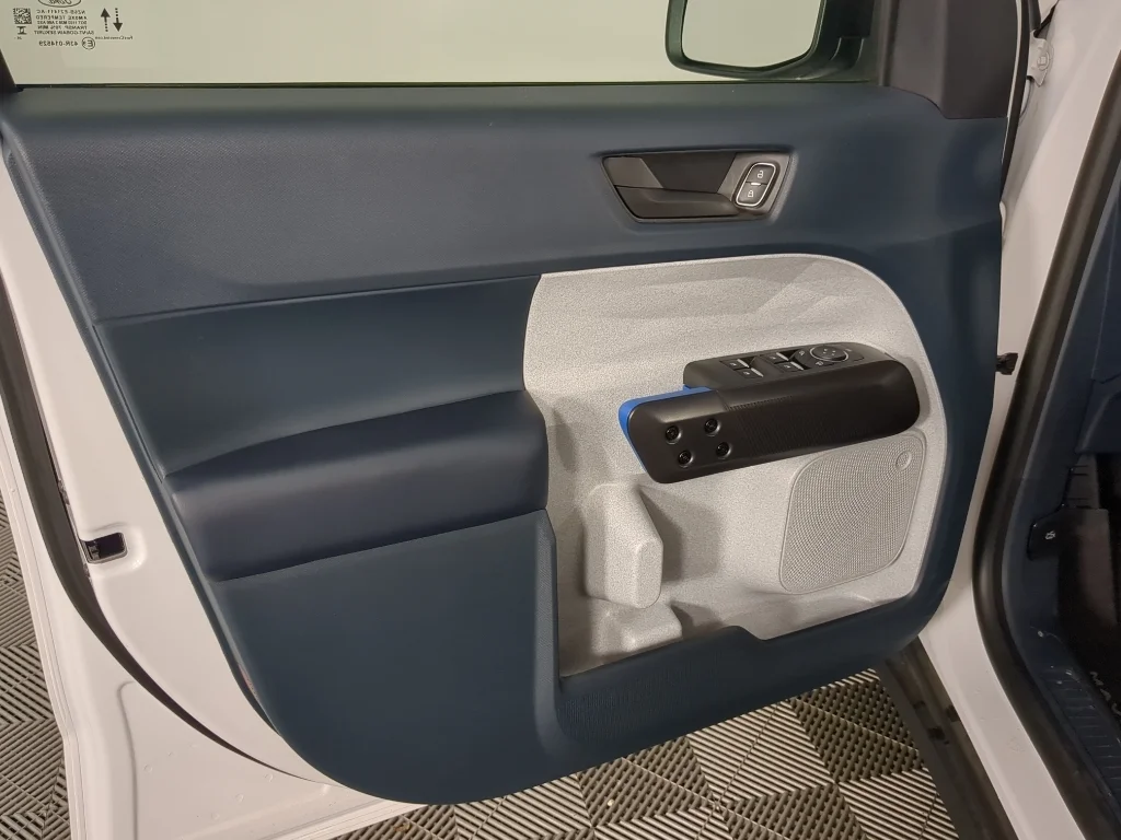 2026 Ford Maverick XLT - Photo 17