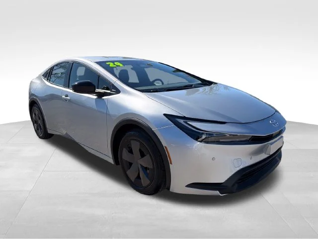 2024 Toyota Prius LE