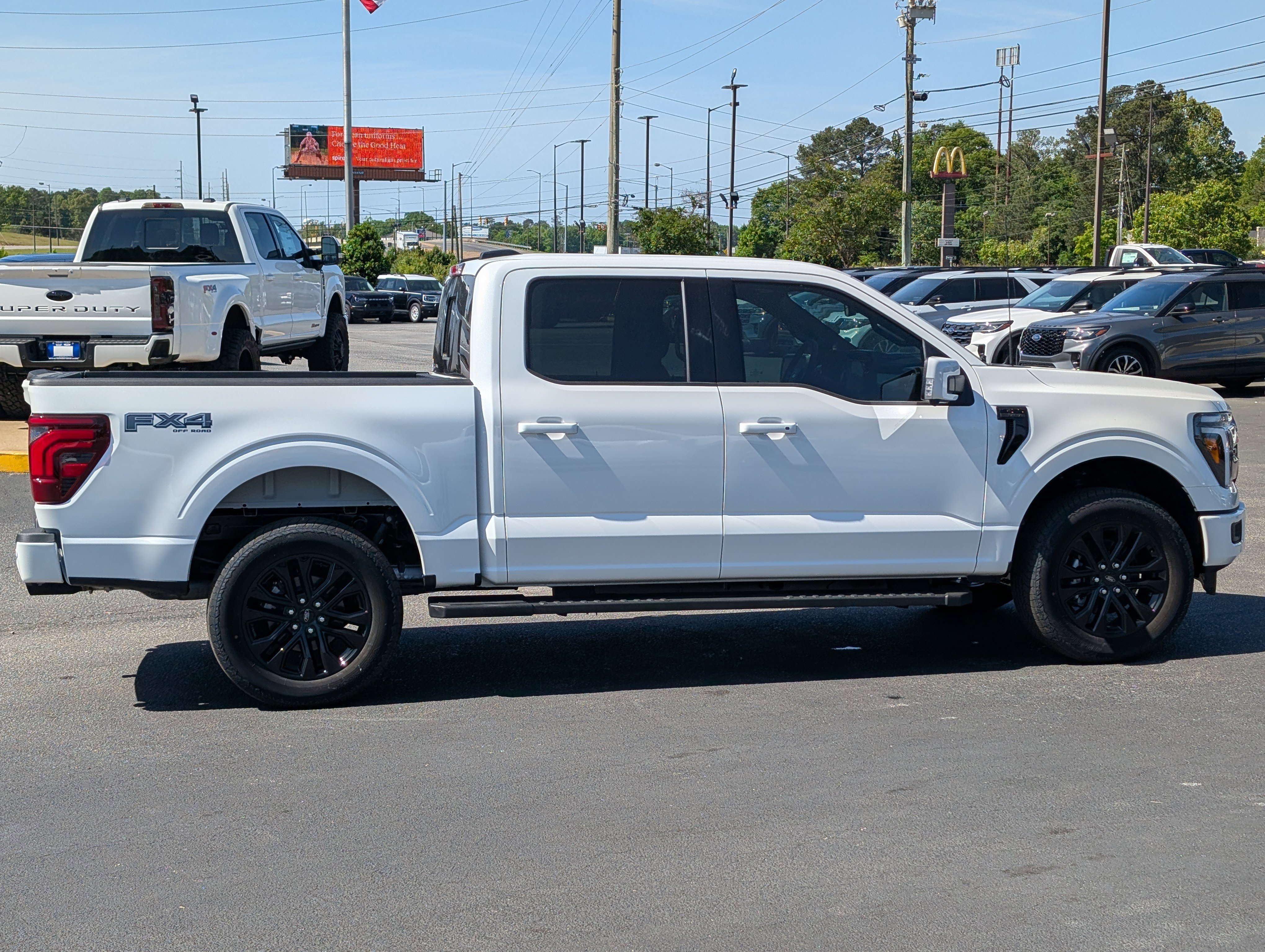 New 2026 STAR WHITE FORD Lariat image 8