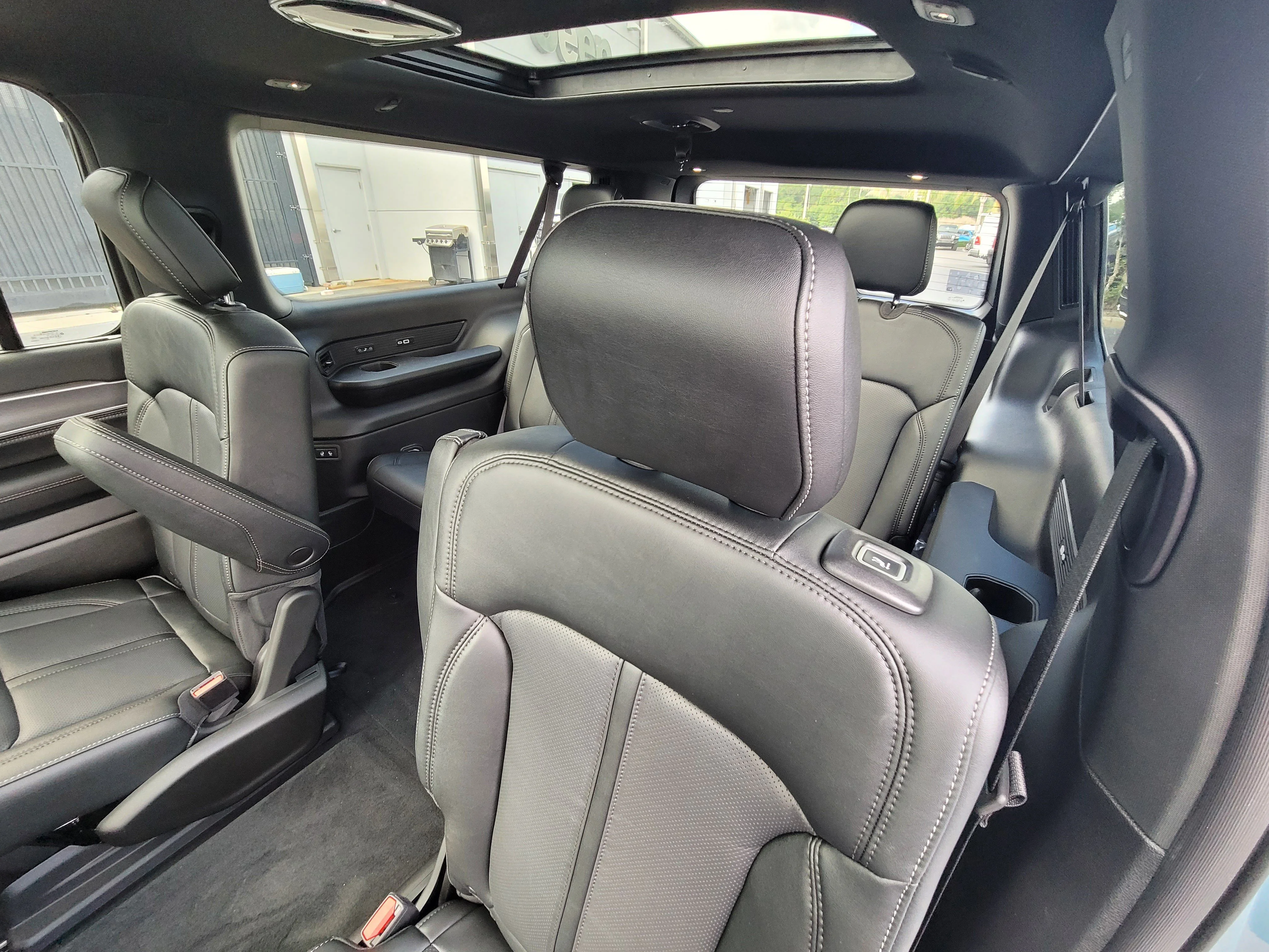 New 2026 Steel Blue Jeep Limited Reserve image 11