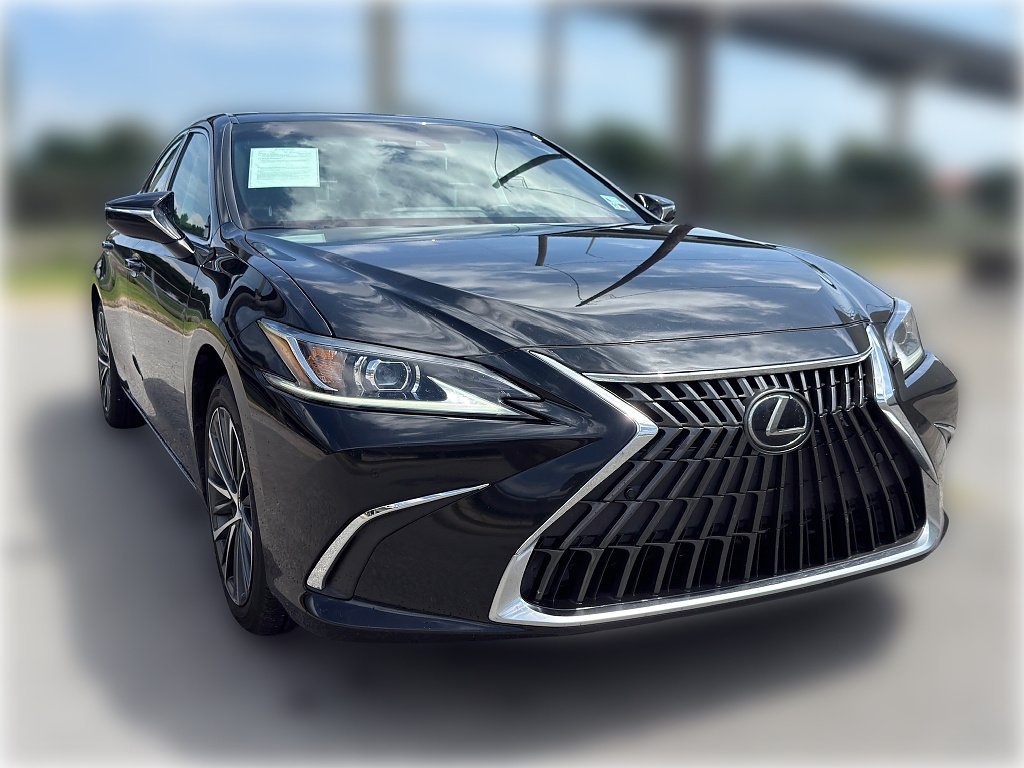 2022 Lexus ES