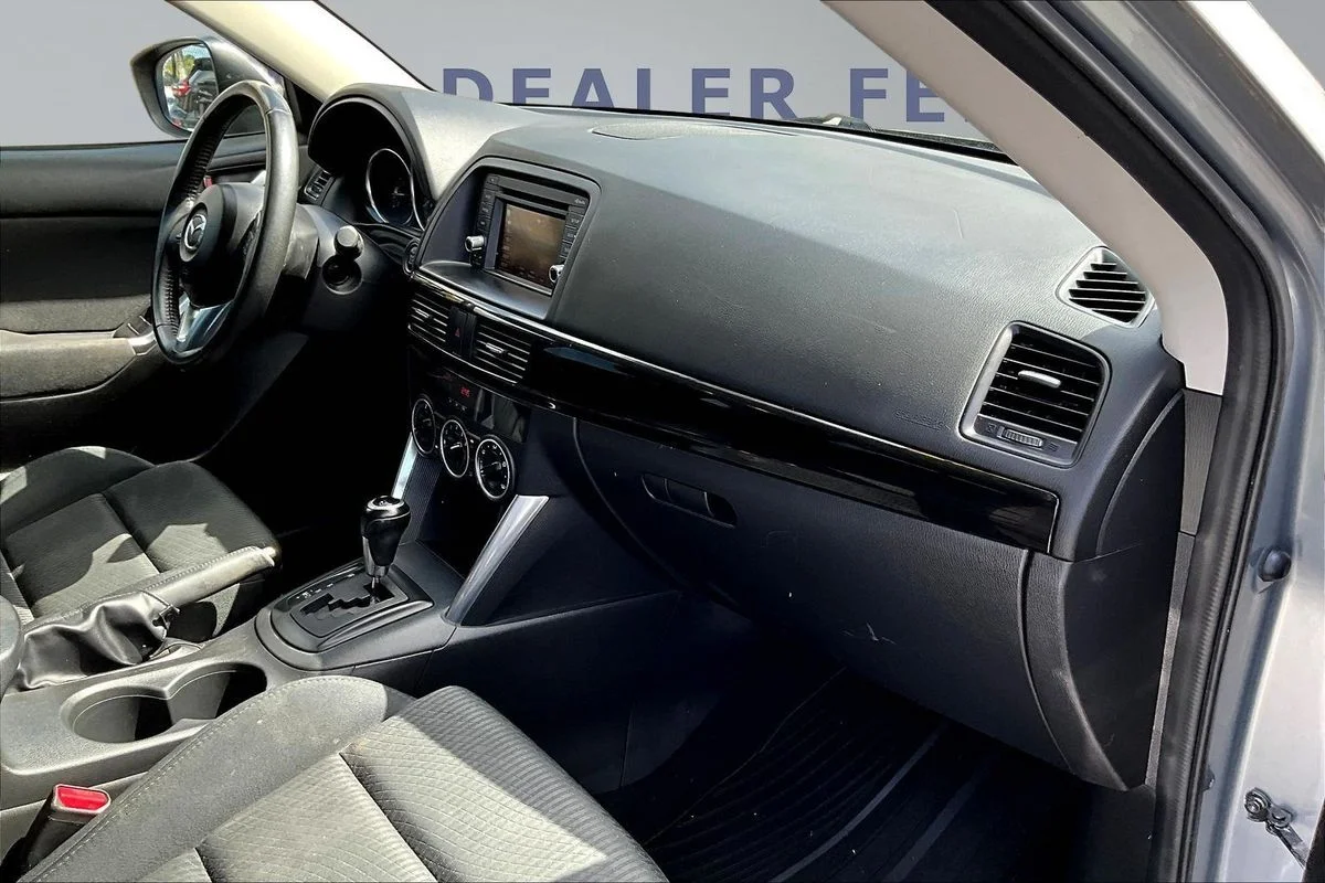 Used 2013  Mazda Touring image 24