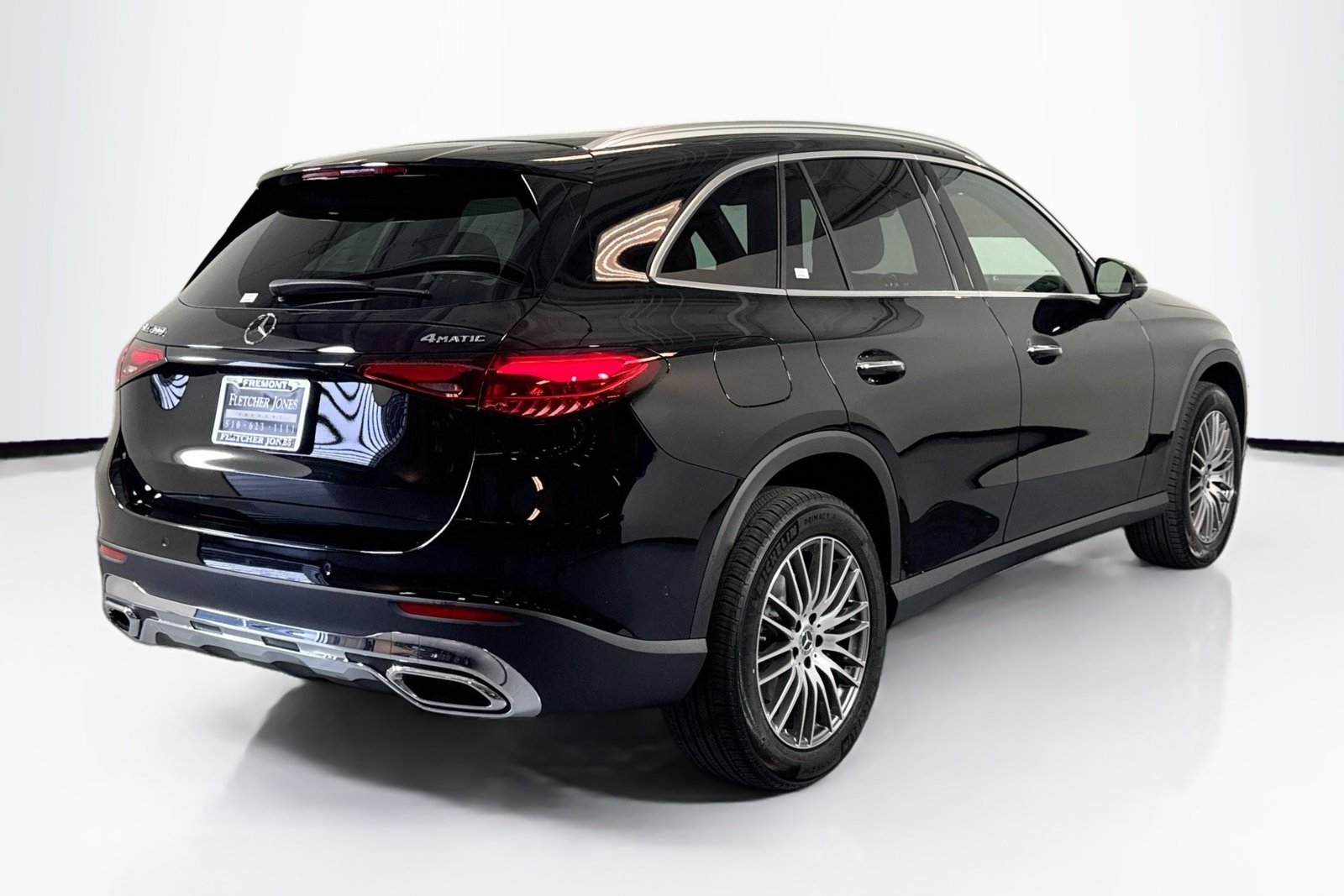 New 2026 Black Mercedes-Benz GLC 300 image 5