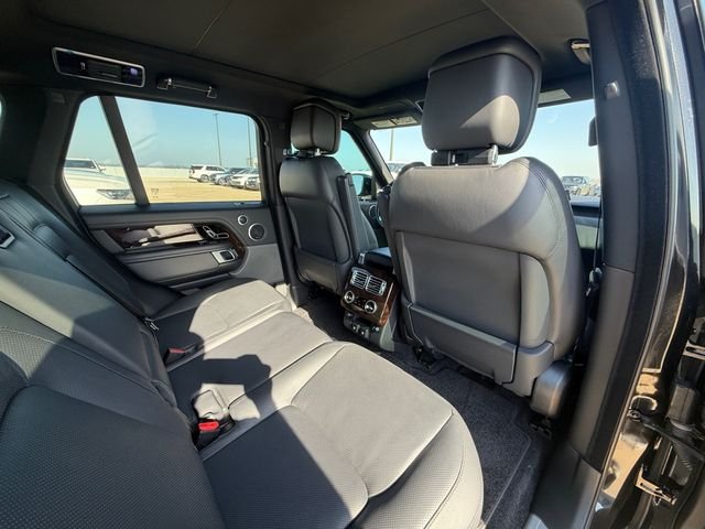 Used 2020 Black Land Rover HSE image 17