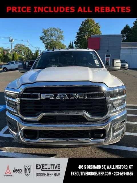 New 2026 Bright White Clear-Coat Exterior Paint RAM Tradesman image 8