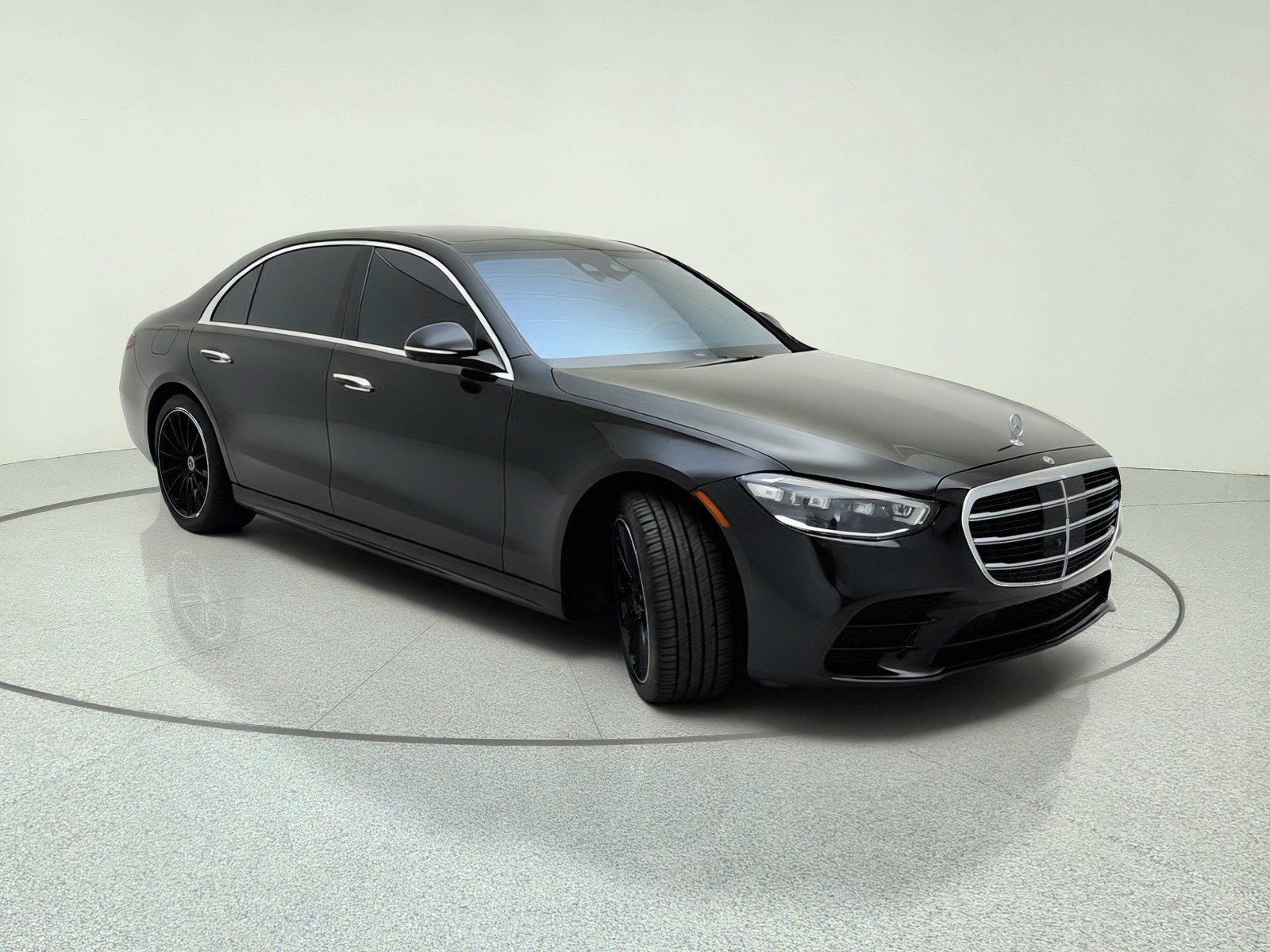 Certified Used 2022 Black Mercedes-Benz S 580 image 8