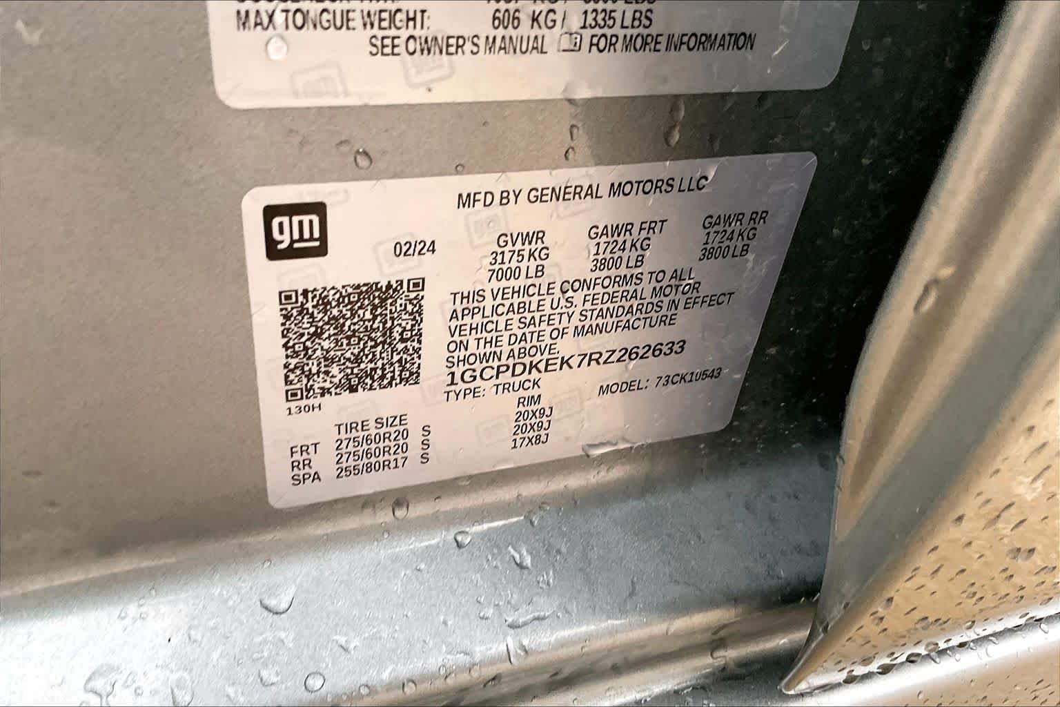 Used 2024 Sterling Gray Metallic Chevrolet LT image 36