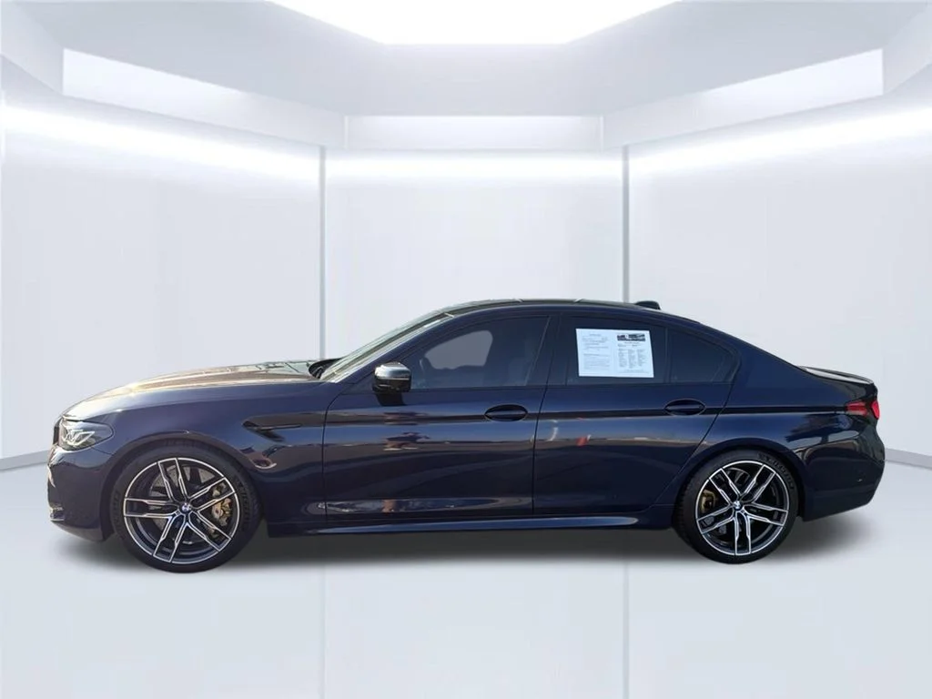 Used 2022 Blue BMW Base image 3