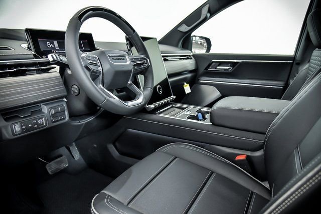 2025 GMC Sierra EV Denali - Photo 9