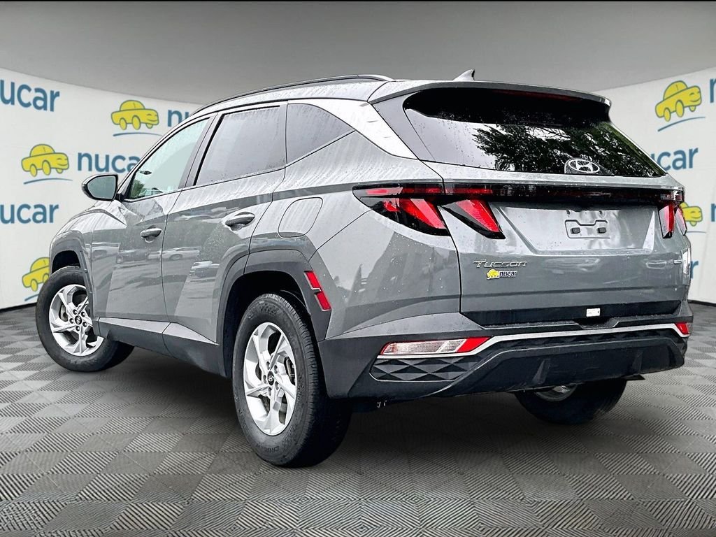 Used 2024 Hampton Gray Hyundai SEL image 4