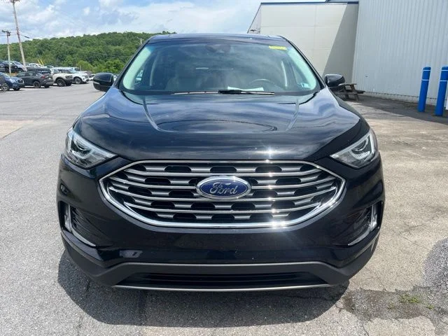 Used 2019 Black Ford Titanium image 11