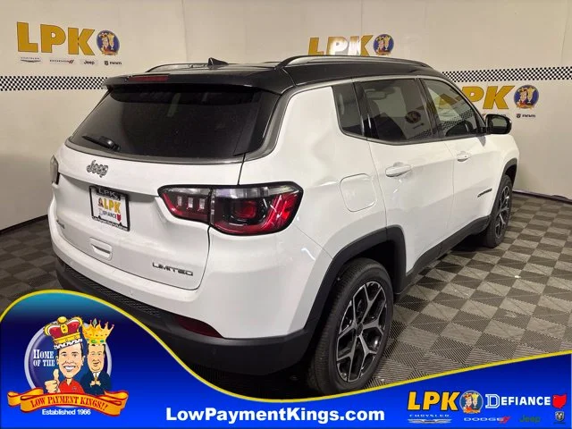 New 2026 Bright White Clear-Coat Exterior Paint Jeep Limited image 3