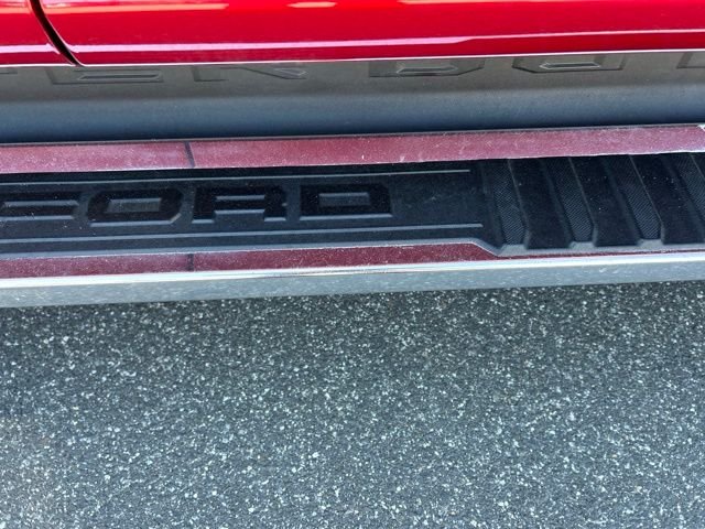 Used 2022 Red Ford Lariat image 11