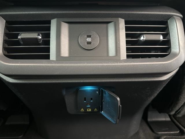 New 2026 Oxford White Ford XLT image 50