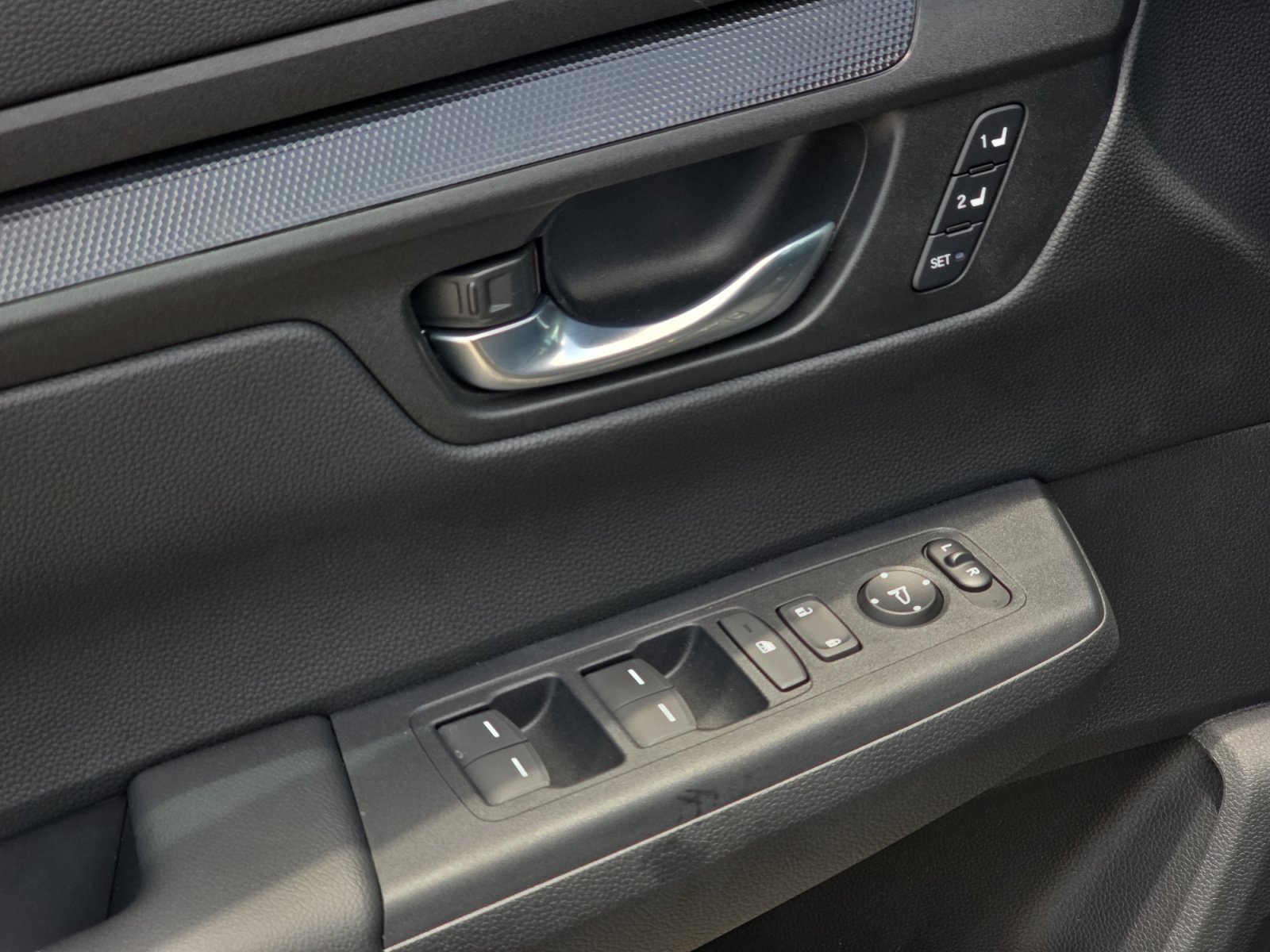 2026 Honda CR-V Sport-L - Photo 17