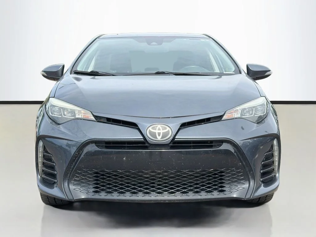 Used 2017 Slate Metallic Toyota L image 3