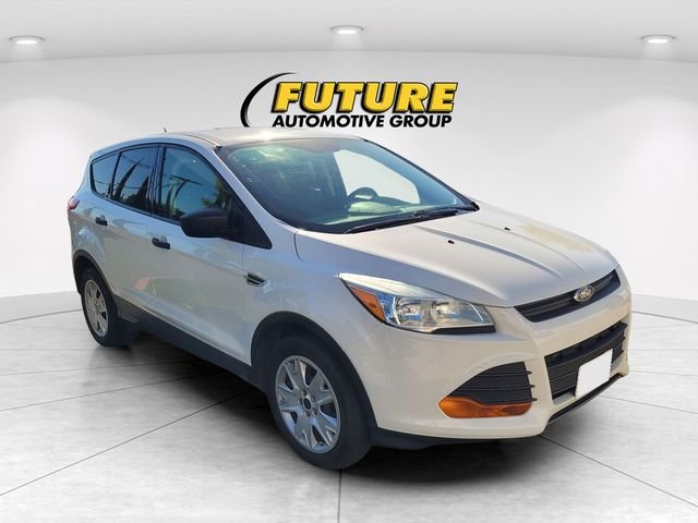 Used 2016 White Ford S image 1