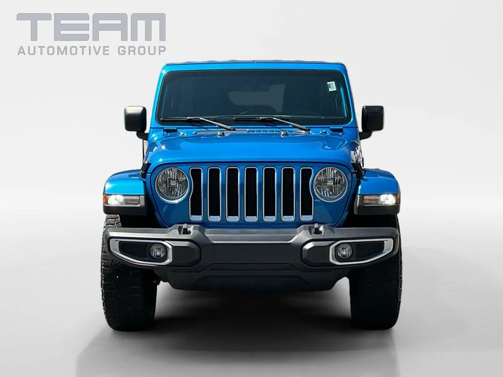 Used 2023 Blue Jeep Sahara image 2