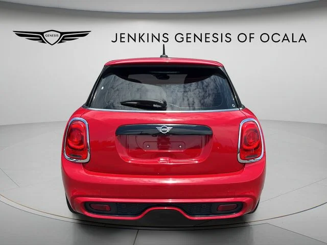 Used 2020 Red MINI Signature image 4
