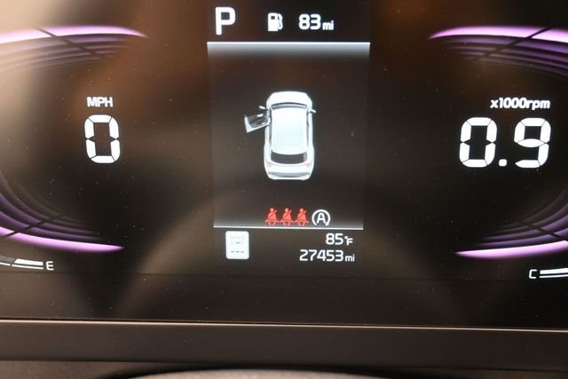 Used 2025 White Kia LX image 6