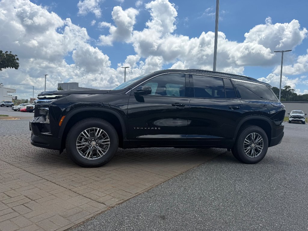 New 2027 Mosaic Black Metallic Chevrolet LT image 4