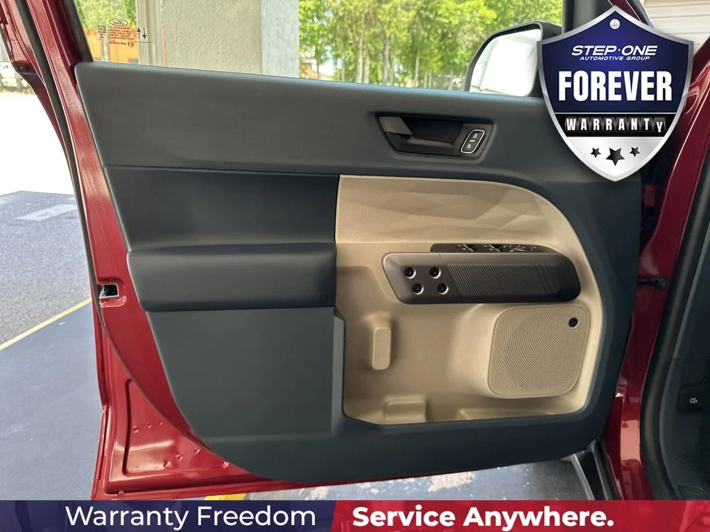 Used 2025 Red Ford Lariat image 11