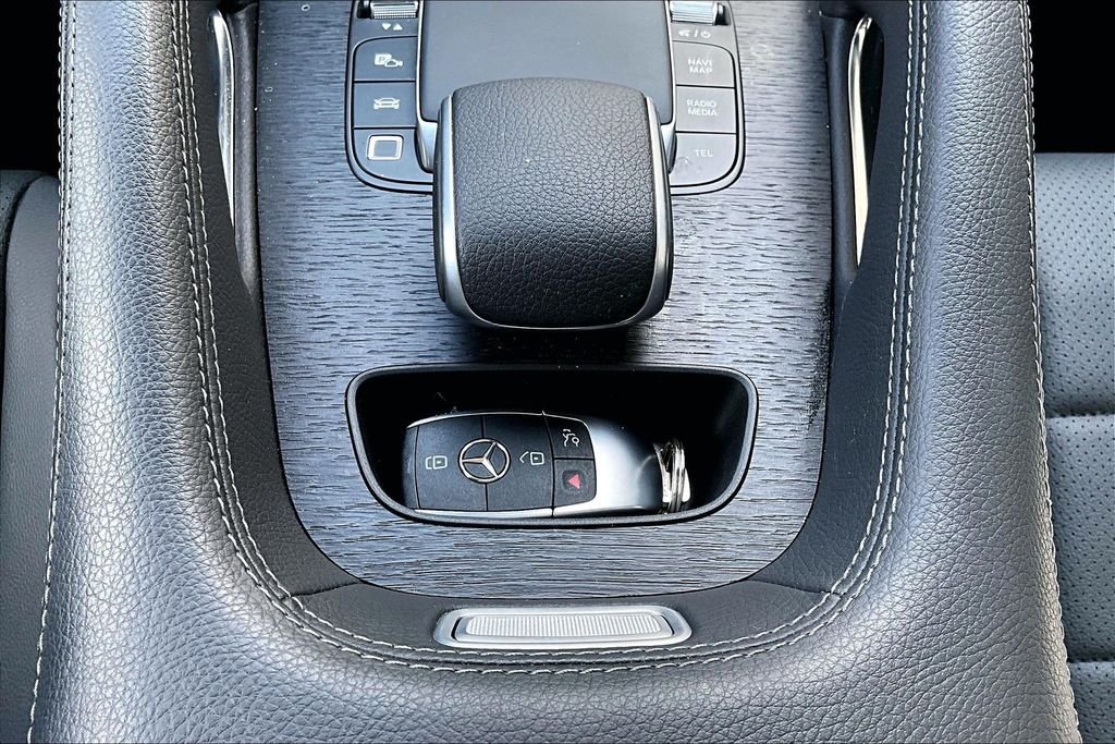 Used 2026 Gray Mercedes-Benz GLE 350 image 10