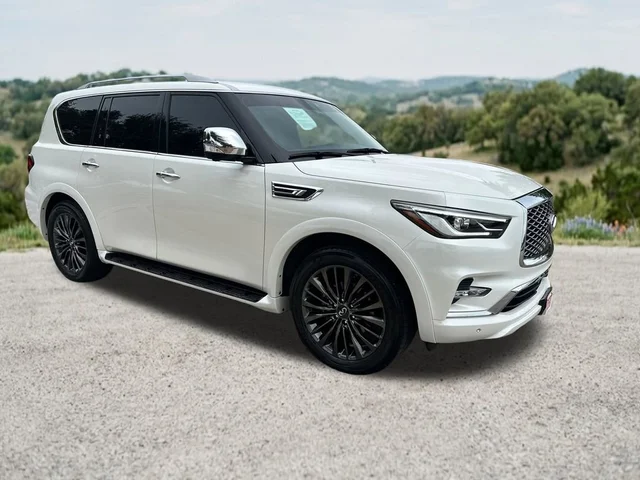 2023 INFINITI QX80 SENSORY
