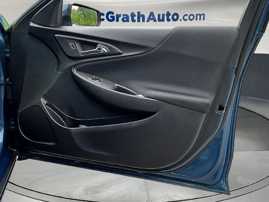 Used 2024 Blue Chevrolet LT image 28