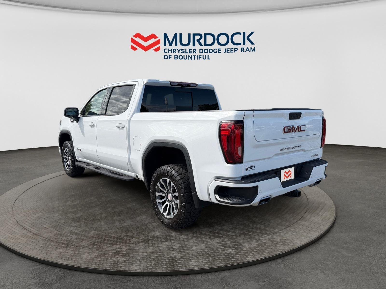 Used 2021 Summit White GMC AT4 image 7