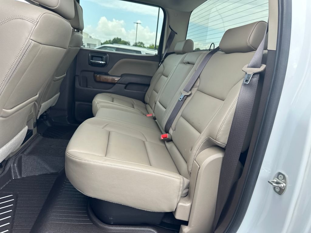 Used 2018 White GMC SLT image 14