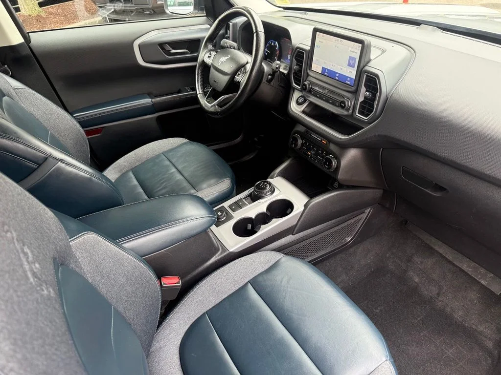 Used 2023 Silver Ford Outer Banks image 30