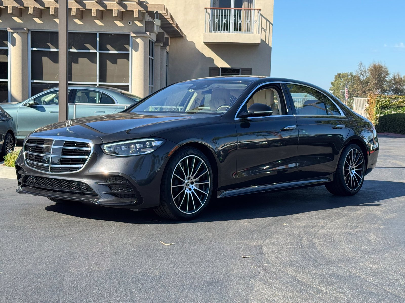 Certified Used 2021 Gray Mercedes-Benz S 580 image 4