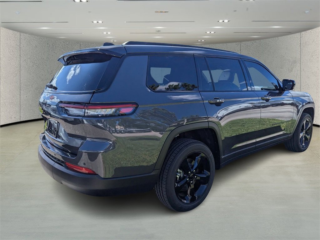 2025 Jeep Grand Cherokee Altitude X photo 4