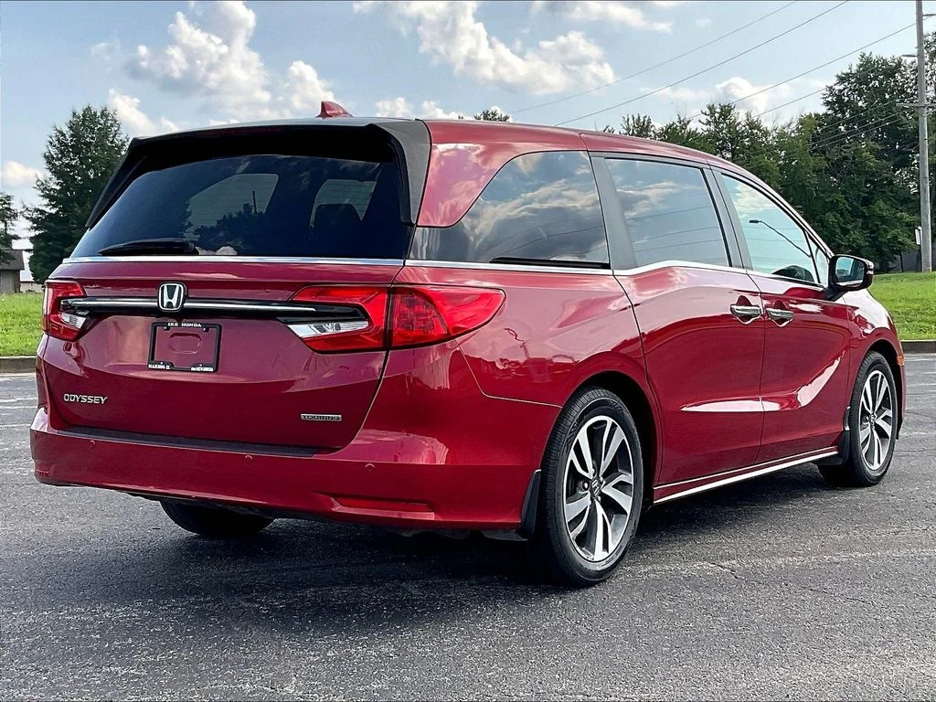 Certified Used 2022 Radiant Red Metallic II Honda Touring image 2