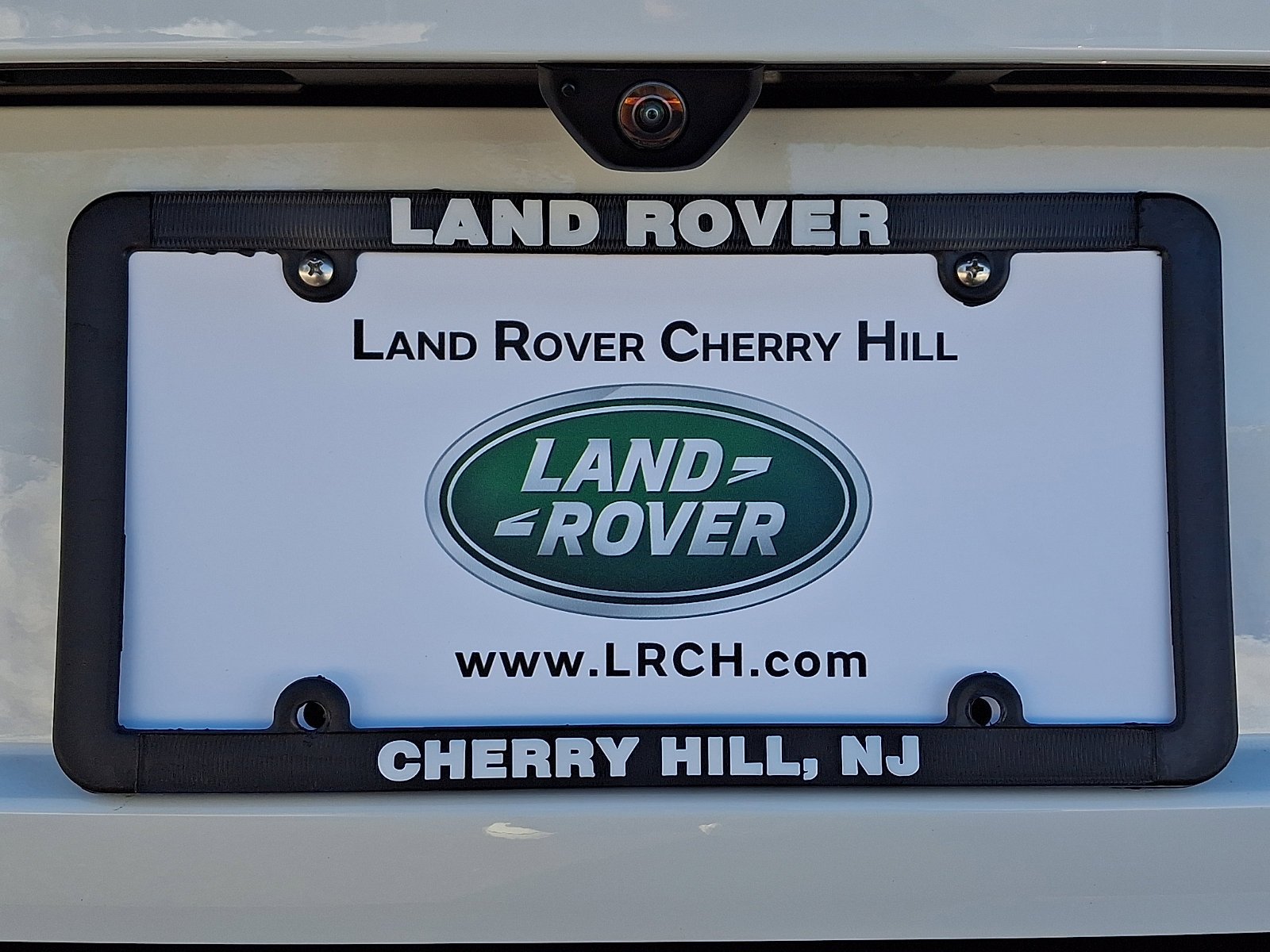 New 2025 Fuji White Land Rover Dynamic SE image 16