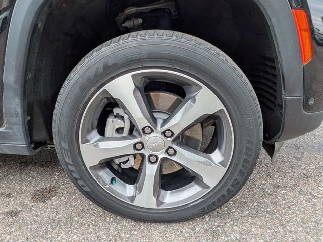 Used 2022 Black Jeep 4xe image 10
