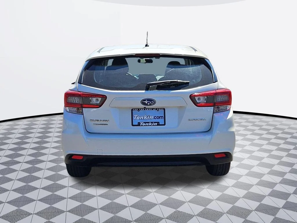 Used 2022 Crystal White Pearl Subaru Base image 5
